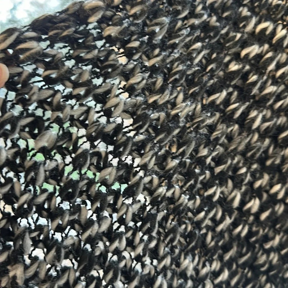 Hand knit Infinity Scarf, NWOT - Picture 4 of 4